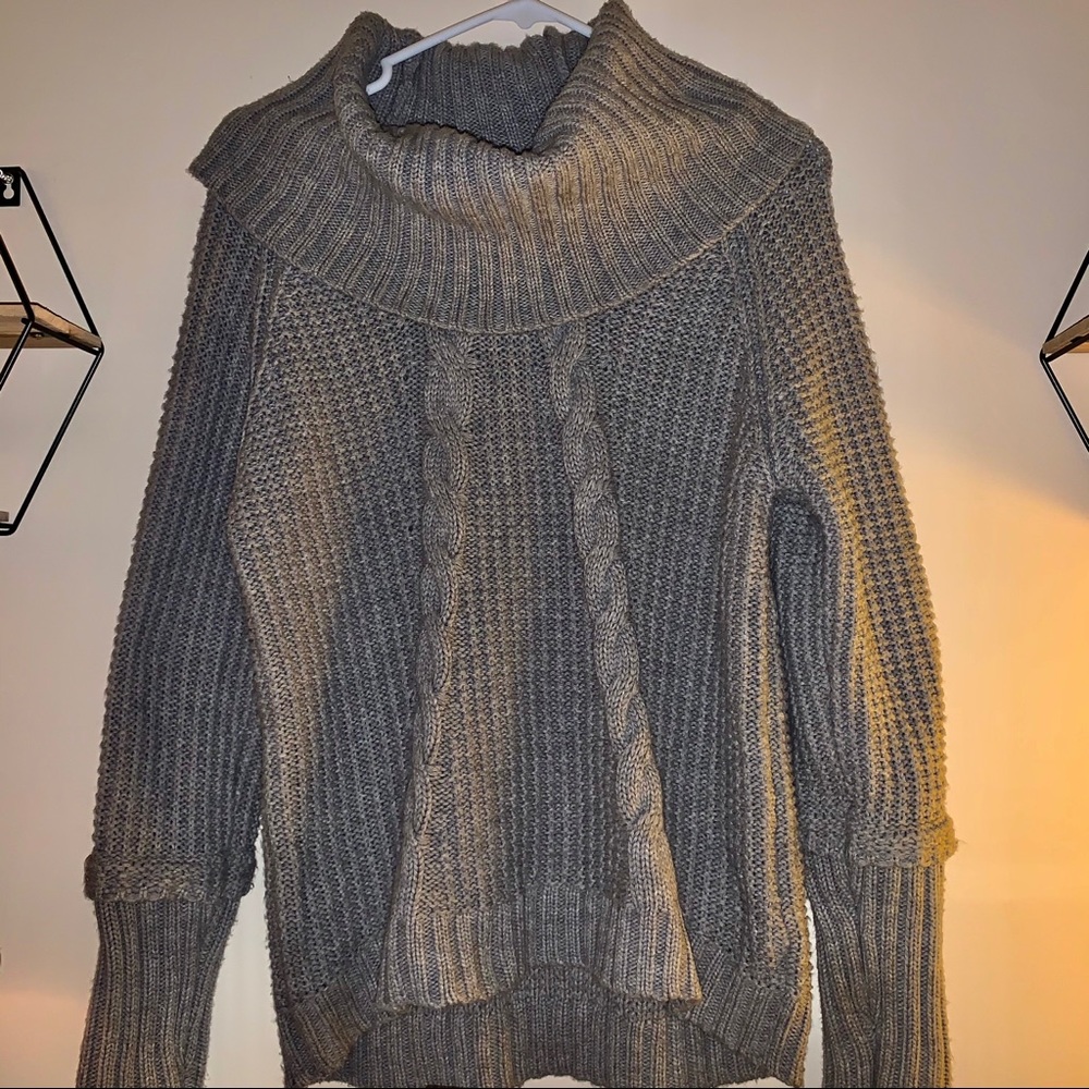 Elegant Sweater by Evanka Trump